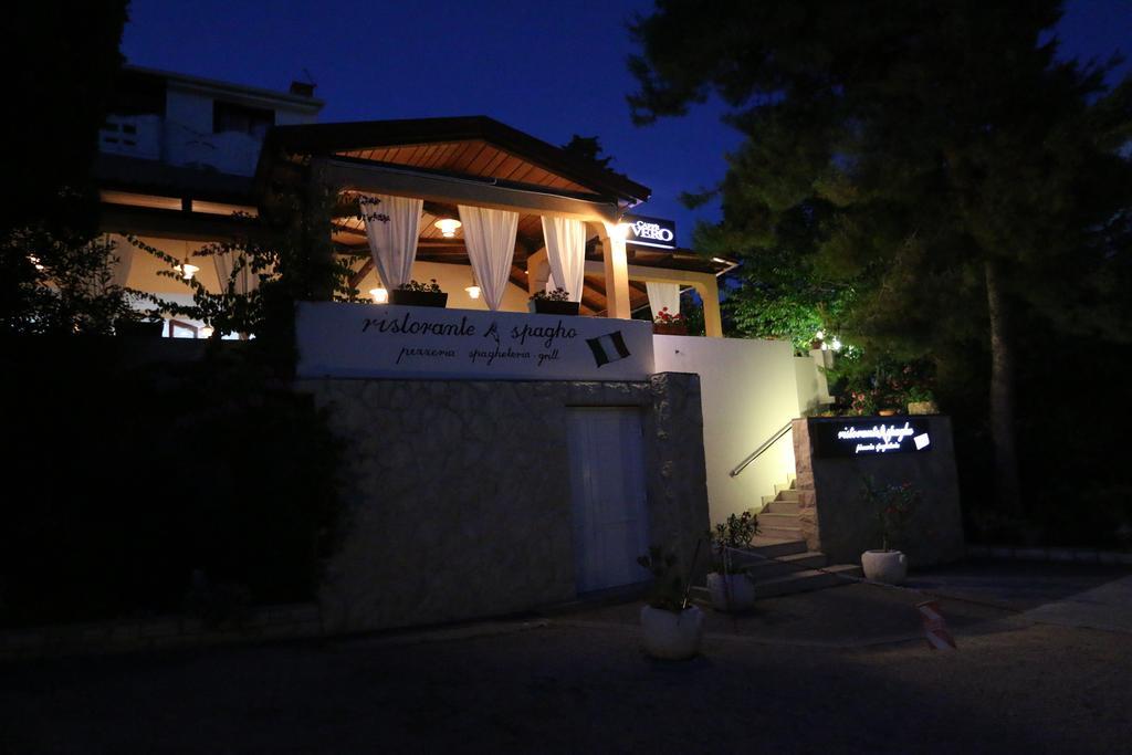 Novalja Inn 2 Extérieur photo